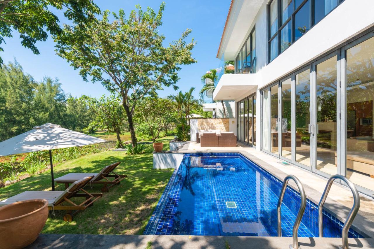 Emblem Sea 2 Bedroom Villas Дананг Екстериор снимка